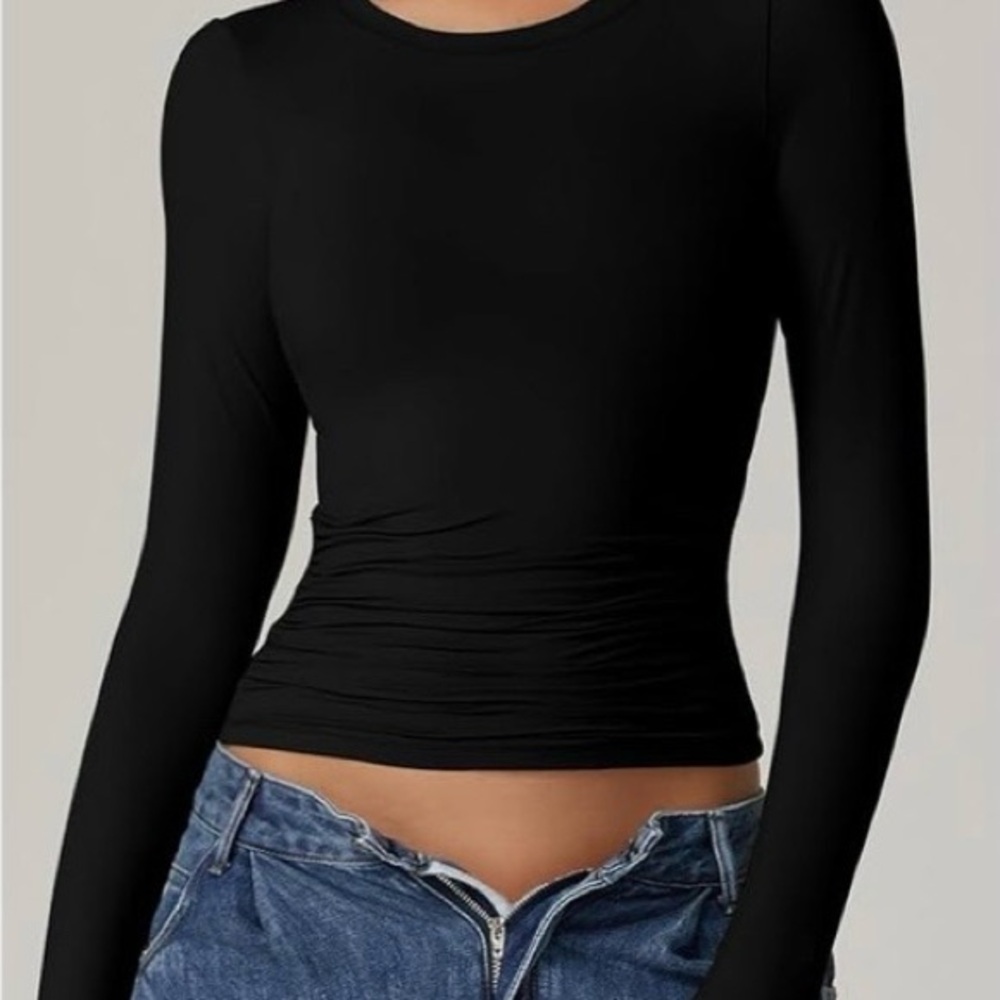 Quinsen Crewneck